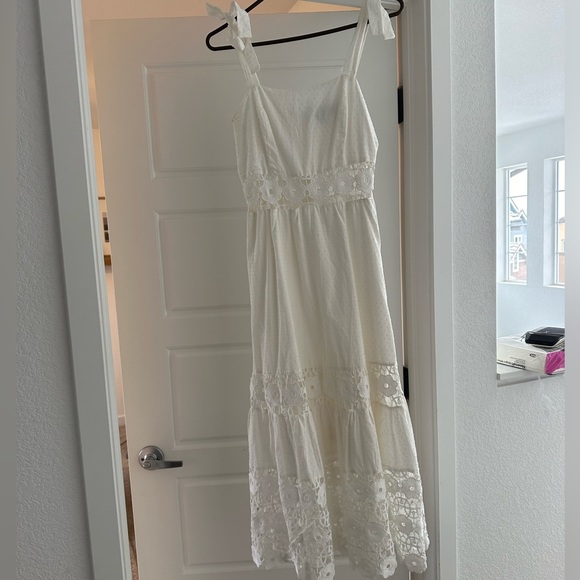Lulus Dresses & Skirts - White linen bridal shower dress